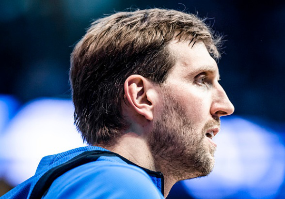 犹他爵士训练开放日，今晚主帅复盘引欢呼，欧超杯在即，高层口径保持一致